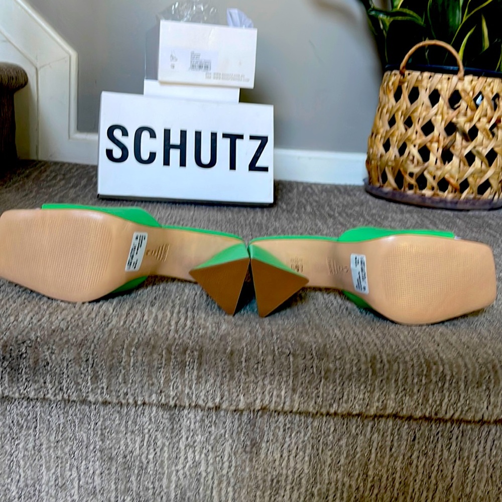 SCHUTZ MULES